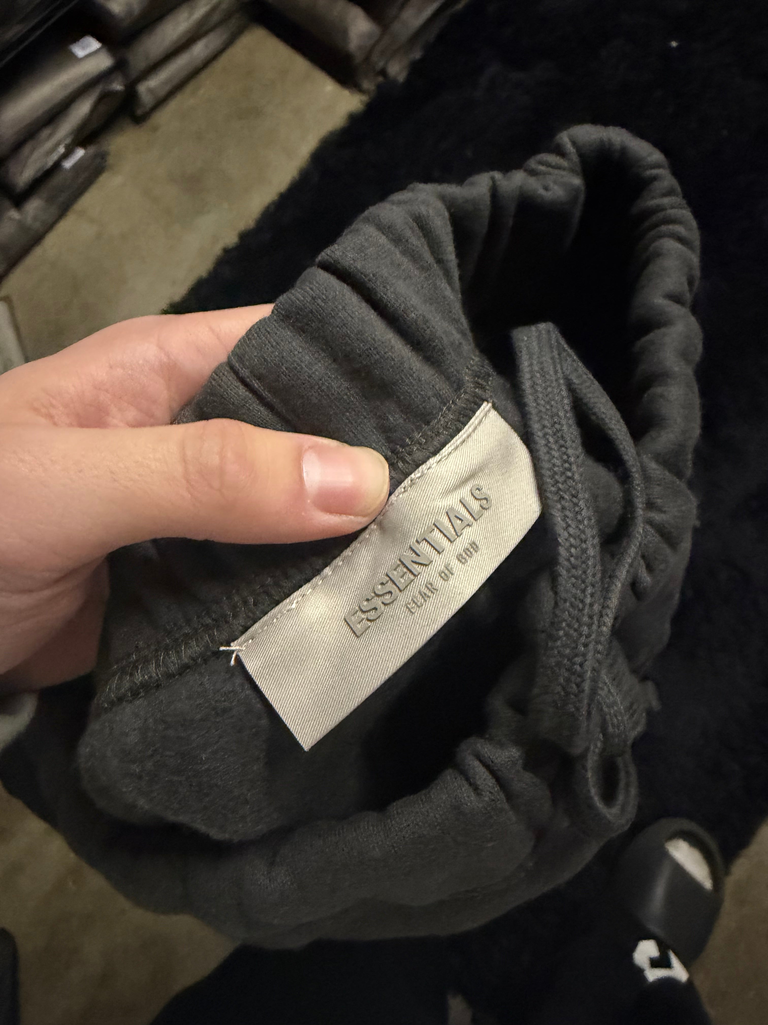 Fear of God Essentials Sweatpants – Black “1977” Logo Joggers