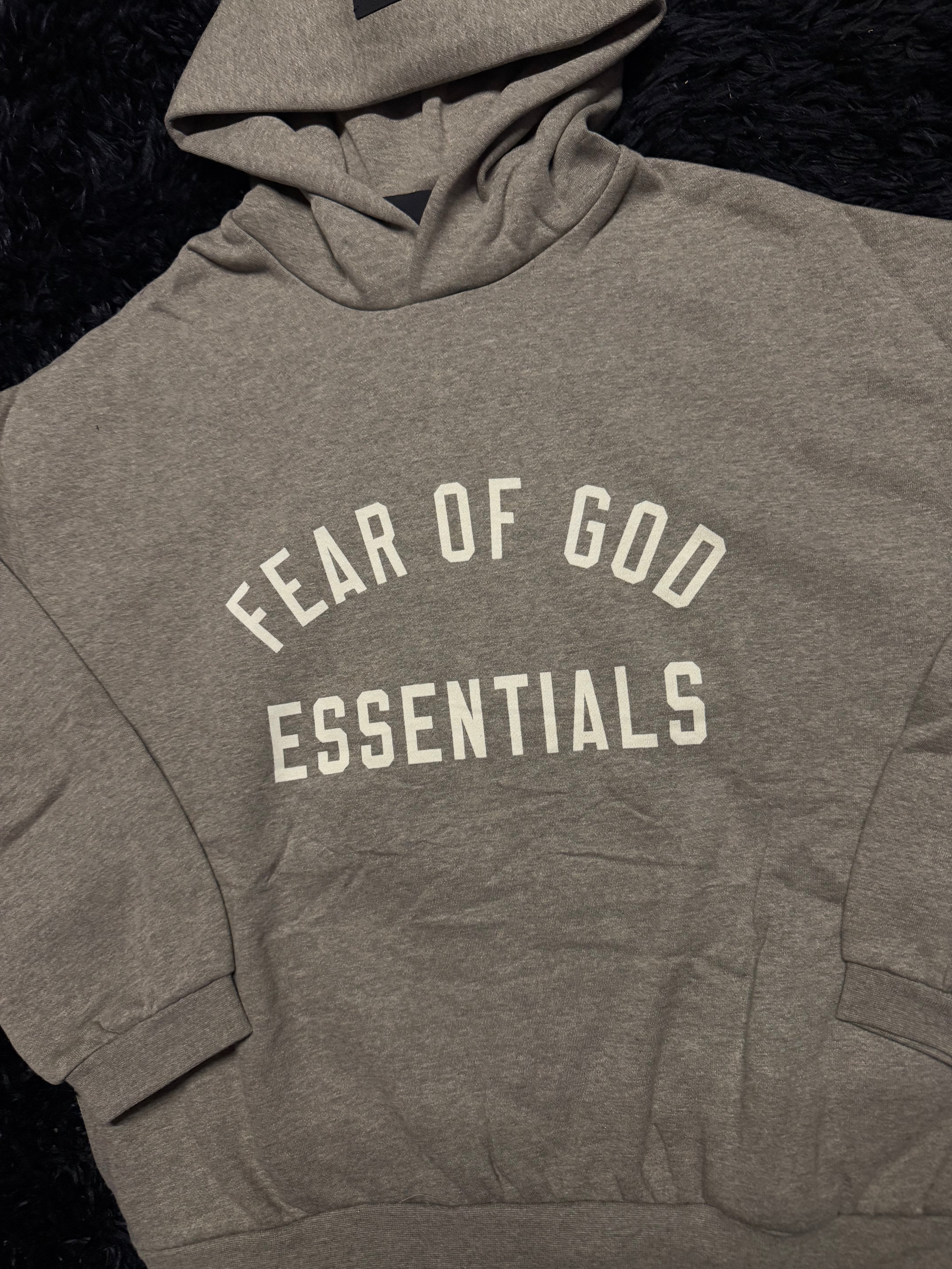 Fear of God Essentials “University” Sweatsuit – Grey Arched Logo Set