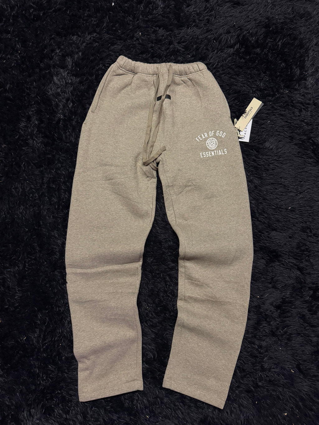 Fear of God Essentials Sweatpants – “Fear of God Essentials” University Logo