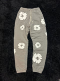Denim Tears Cotton Wreath Sweatpants (Grey / White)