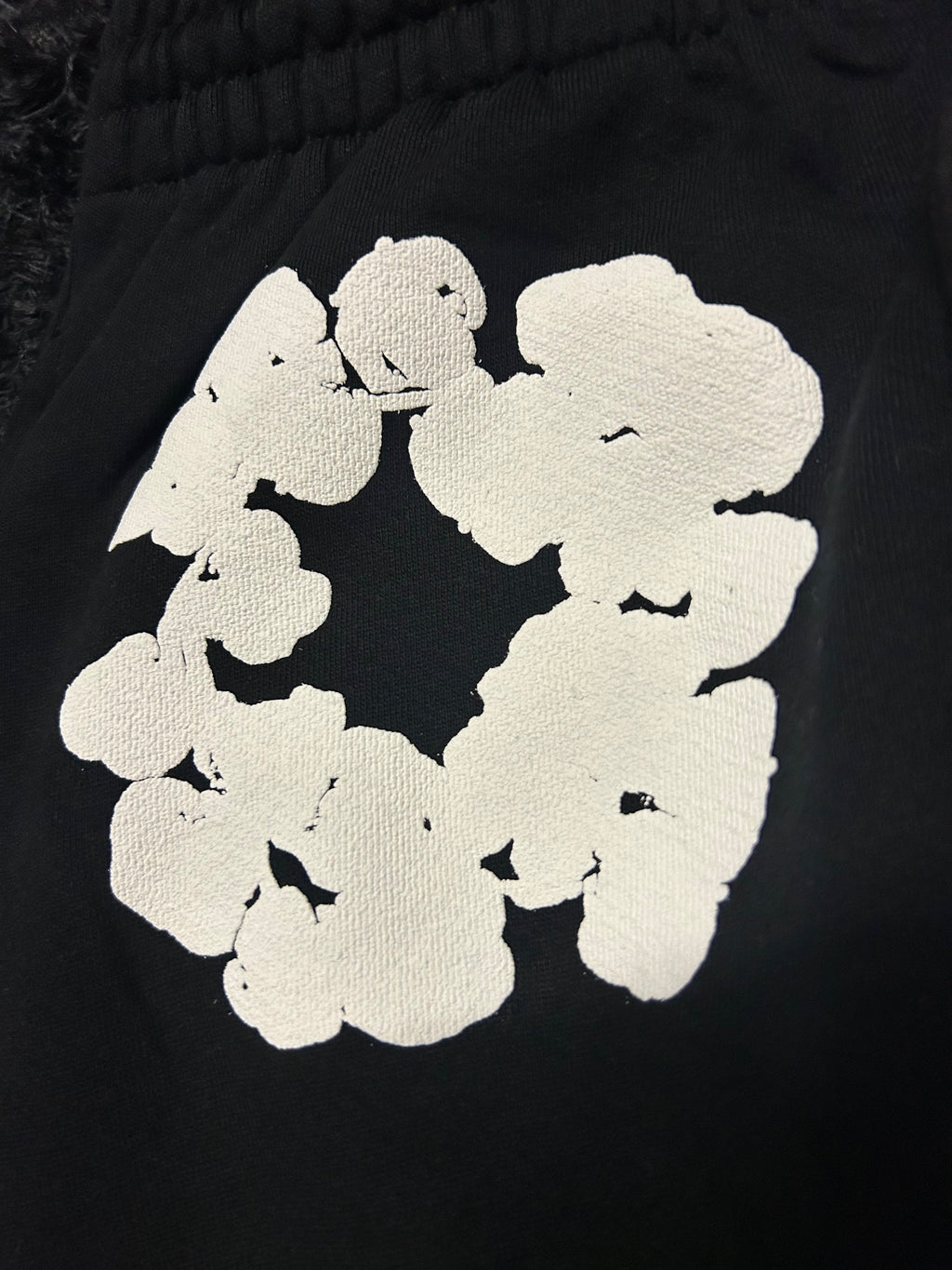 Denim Tears Cotton Wreath Sweatpants (Black / White)