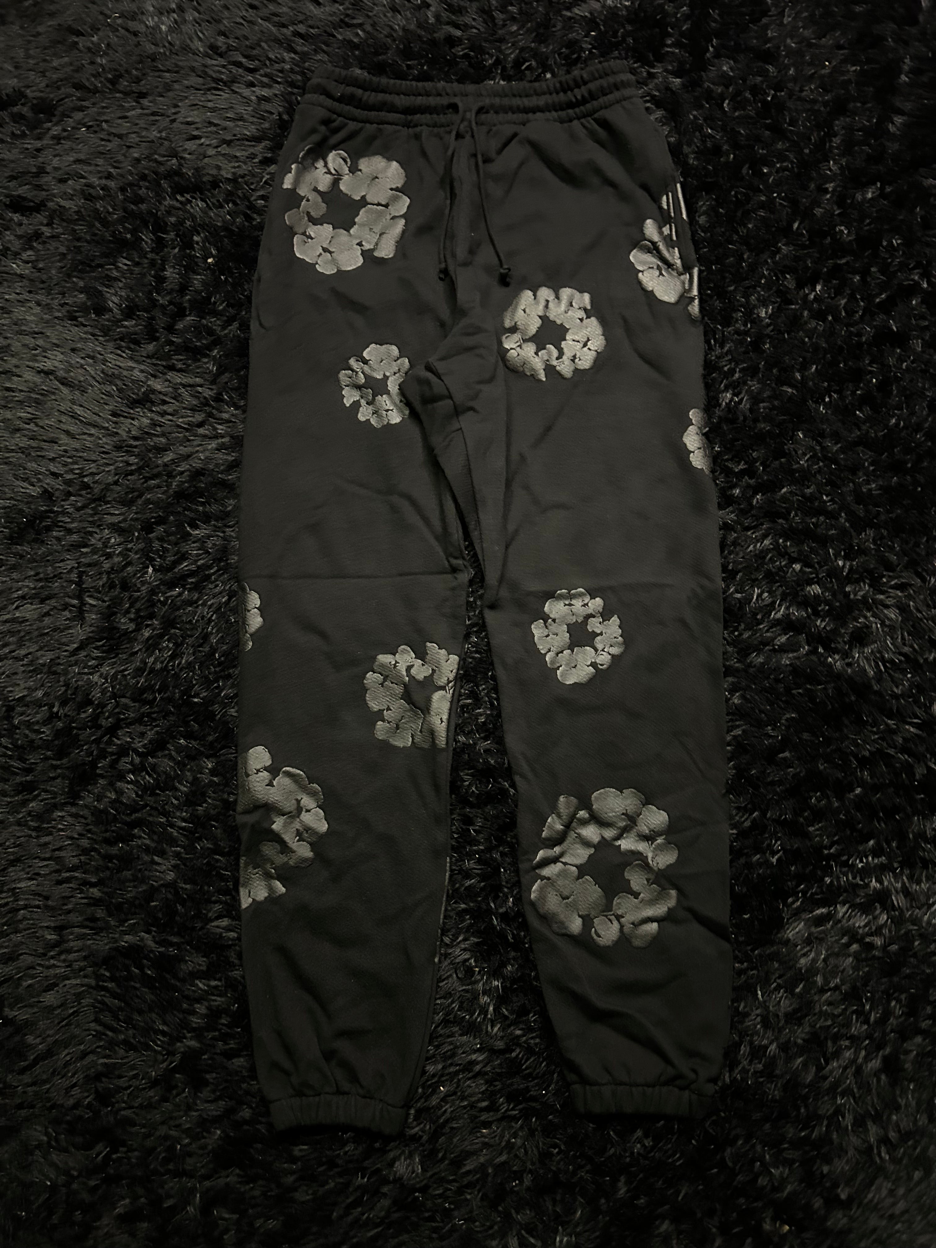 Denim Tears Cotton Wreath Sweatsuit (Black / Black)